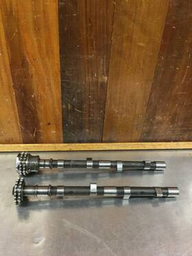 10520032000 Alfa Romeo Spider Original Camshaft Set. #10520032000. Used. Kar1535 10520032000 Alfa Romeo Spider Original Camshaft Set. #10520032000. Used. Kar1535