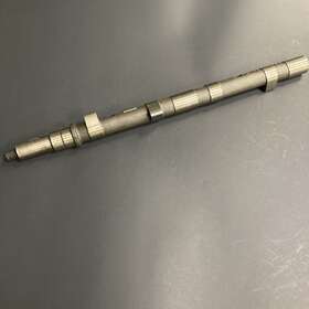 60516605 Alfa Romeo 2.0i Exhaust Camshaft Spider / 75 Alfetta Gtv
