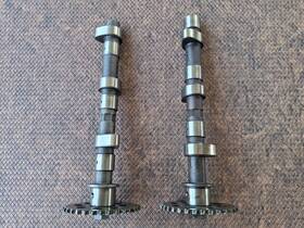 460625-460626 Bmw 85-96 K75 S. Used Camshaft Set With Sprockets
