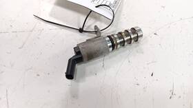 949.gm4g19 Buick Encore Variable Timing Gear Oil Control Valve Solenoid Cylinder Head 2016
