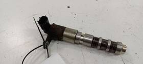 949.gm6q14 Cadillac Srx Variable Timing Gear Oil Control Valve Solenoid Cylinder Head 2014