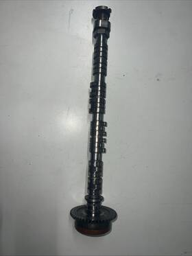 190106423 Chevrolet 2015 Impala 2.5l Intake Camshaft Oem #c357