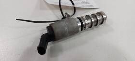 949.gm1c16 Chevrolet Cruze Variable Timing Gear Oil Control Valve Solenoid Cylinder Head 2016 2017 18