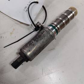 949.gm1m20 Chevrolet Chevy Malibu Variable Timing Gear Oil Control Valve Solenoid Cylinder Head 2020
