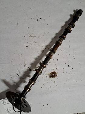 305.gm8g02 Chevrolet Truck Left Side Camshaft For Trailblazer 2002 Oem