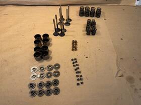 103575 Ferrari 308 Mondial Valves Springs Tappets Retainer Half Set Oem Pn 103575 Ferrari 308 Mondial Valves Springs Tappets Retainer Half Set Oem Pn