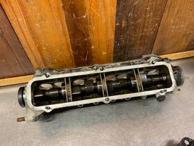 4340238 Fiat X 1/9 Original Sohc Camshaft And Housing Assembly. #4340238. Used. F6098 4340238 Fiat X 1/9 Original Sohc Camshaft And Housing Assembly. #4340238. Used. F6098