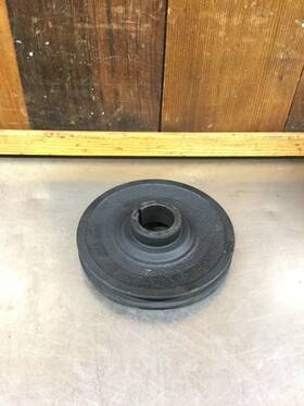 4357566 Fiat X 1/9 1973-77 Original Crankshaft V-belt Pulley. #4357566. Used. Kf250 4357566 Fiat X 1/9 1973-77 Original Crankshaft V-belt Pulley. #4357566. Used. Kf250