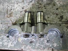 305.fd1g14 Ford Camshaft Solenoids With Mount Fits 14 Focus
