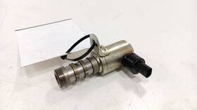 949.fd1h14 Ford Mustang Variable Timing Gear Oil Control Valve Solenoid Cylinder Head 2014