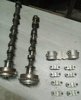 12632198 General Motors 2009-2011 Chevy Traverse 3.6l Lt Camshaft With Sprocket And Cam Caps Acadia Encleave