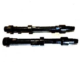 901.105.181.0r Genuine Porsche 1972 911 E 2.4 Pair Camshafts 901 105 181 0r