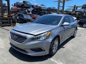 305.hy1q17 Hyundai Sonata 2017 Camshaft 1065049
