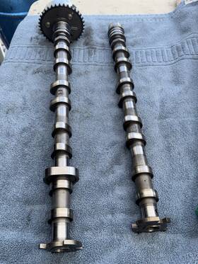Fb042243 Hyundai 2015 G Nesis 5.0 V8 Camshaft Set