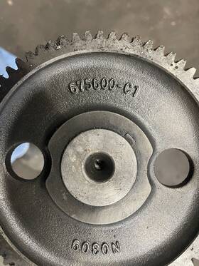 1810744c1 International Cam With Gear #675600c1 Polished