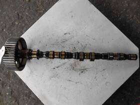 305.ki1203 Kia Sorento 2003 Camshaft 468021
