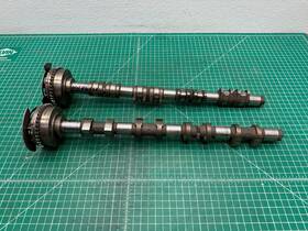 Lr020616 Land Rover 10-13 Lr4 Engine Left Intake And Exhaust Camshaft Oem