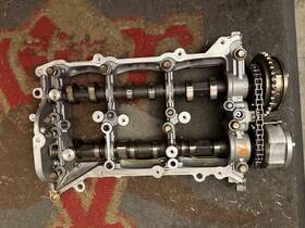1350170120 Lexus Ls500 Engine Camshafts With Housing And Bolts Passenger Side 44k 2018-2020 Oem