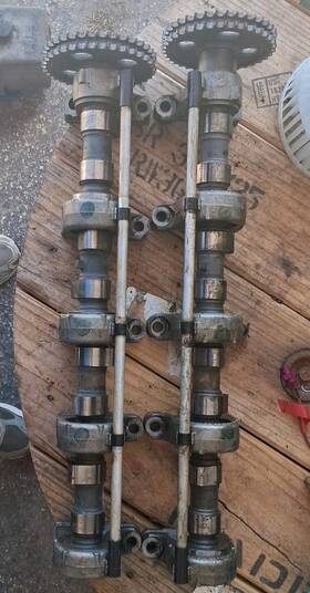 1160512718 Mercedes-benz Mereces W107 Cam Shafts And Covers Set 1160512718 Mercedes-benz Mereces W107 Cam Shafts And Covers Set
