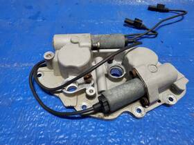 1560514003 Mercedes-benz 07-15 W216 Cl63 Ml63 Sls Amg Right Side Camshaft Adjuster Cover Oem