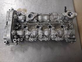 2700102502 Mercedes-benz Cylinder Head Camshaft Caps For 15-18 Cla250 2.0 Turbo