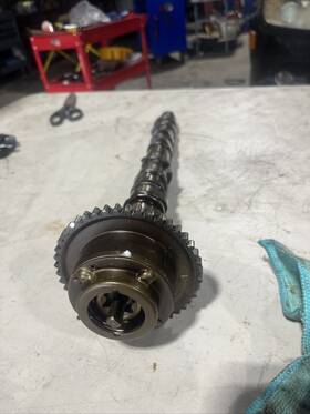 2710500578 Mercedes-benz 12-15 M271 C250 Slk250 1.8l Exhaust Outlet Camshaft Cam Shaft Oem
