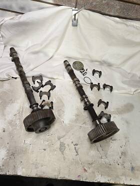 13020-10y15 Nissan 13020-10y15. 13020-45v26 300zx Left Side Camshaft Assemblies Intake And Exhaust With Bearings Gears