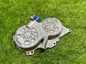 13040-ac726 Nissan 05-07 350z Infiniti G35 Left Driver Vq35de Rev Up Cam Cover Vtc