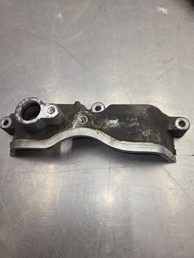 13055-ja01a Nissan 2008 Rogue Engine Camshaft Bracket Oem