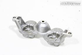 210709a0522 Nissan 20-22 Versa 1.6l I4 Hr16de Camshaft Position Sensor Mounting Bracket Oem