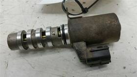 949.da1d06 Nissan 2006 Sentra Variable Timing Gear Oil Control Valve Solenoid Cylinder Head 949.da1d06 Nissan 2006 Sentra Variable Timing Gear Oil Control Valve Solenoid Cylinder Head