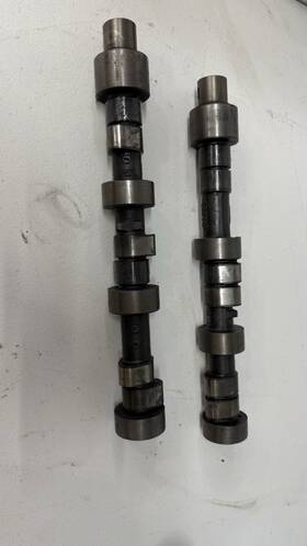 930.105.147.10 Porsche 930.105.148.10 911 Sc Camshafts Original