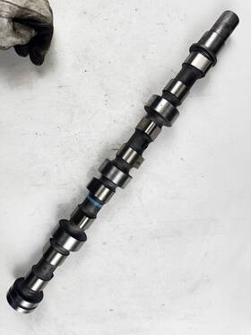 11717 Slc Mercedes Camshaft For M117 V8 Engine - Fits 450sl 560sel 500sec 450slc