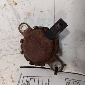 949.su1q16 Subaru Legacy Outback Variable Timing Gear Oil Control Valve Solenoid Cylinder Head 16