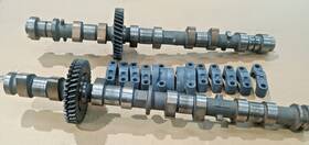 Toyota 1350274030 1992- 2001 Camry 4cylinder Camshafts And Retainers Caps