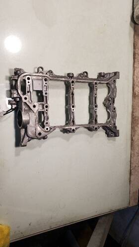 349.to1q18 Toyota Sienna 2018 3.5l Engine Camshaft Housing Lh