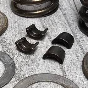 90913-03021 Toyota Cylinder Head Camshaft Valve Lock Keepers Retainer Keeper 4 Pcs / 2 Sets