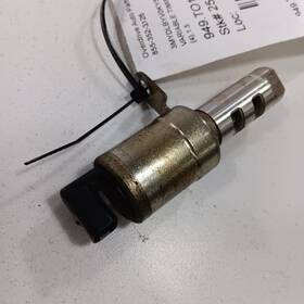 949.to1g19 Toyota Yaris Variable Timing Gear Oil Control Valve Solenoid Cylinder Head 2019 949.to1g19 Toyota Yaris Variable Timing Gear Oil Control Valve Solenoid Cylinder Head 2019