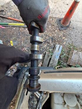 93062400 Volvo Camshaft Used Fits Ohc 1992-1994 Without Dist. With Gear