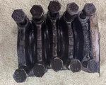07 Chevrolet Aveo 1.6 Set Of Crankshaft Main Bearing Caps W/ Bolts. Fixed Price $75.00.