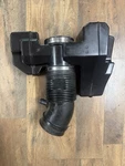 05-09 Land Rover LR3 4.4 Engine Air Intake Tube Duct Pipe Hose Genuine Oem. Fixed Price $96.00.